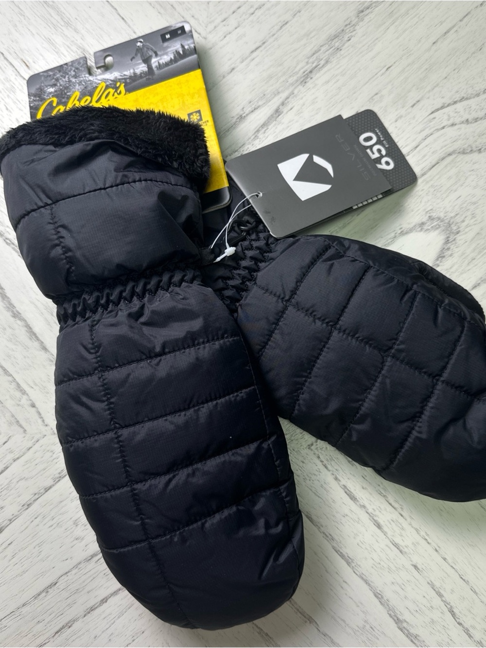 Cabela's Black Quilted Men's Insulated Mittens